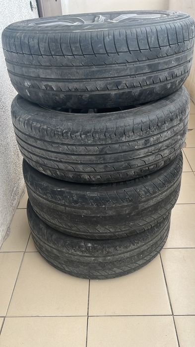 Диски с шинами на тойота