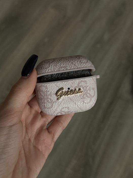 GUESS калъф за airpods 3