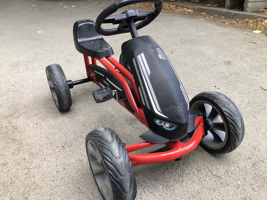 детска количка бъги