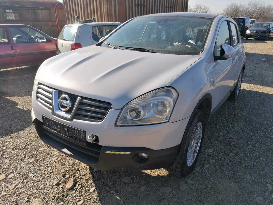 Нисан Кашкай 2.0 ДЦИ /Nissan Qashqai 2.0DCI