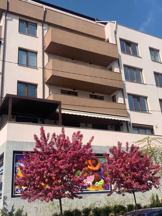 Дава под Наем 3-СТАЕН град София, Редута