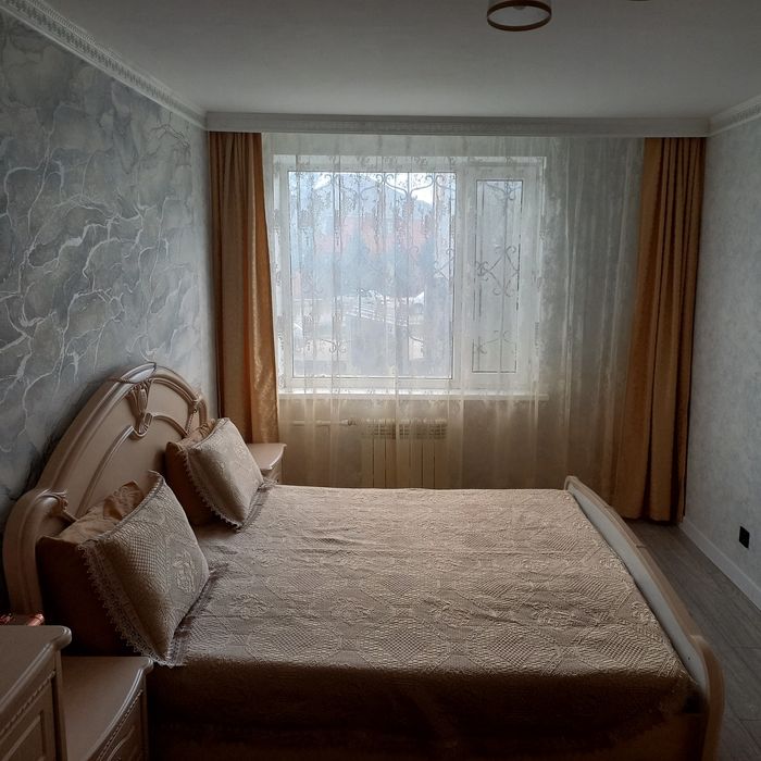 Кровать двуспальная