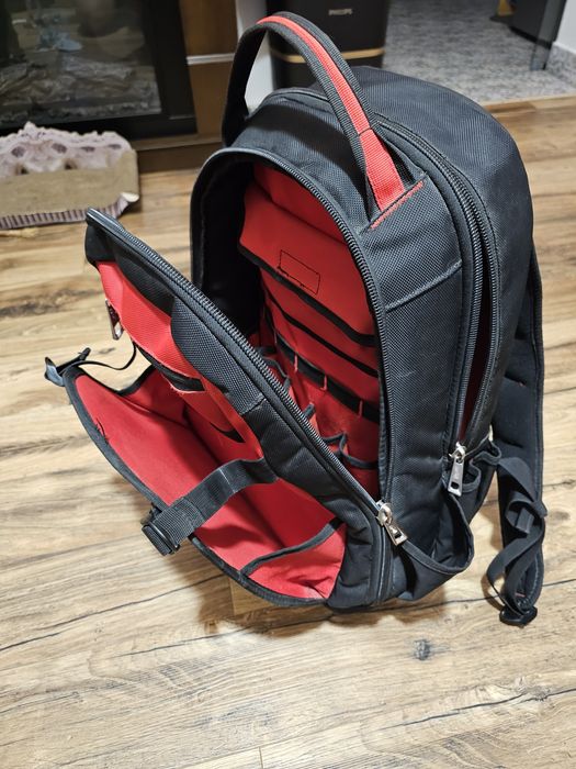 Vând rucsac de șantier cu bază întărită Milwaukee 4932500309