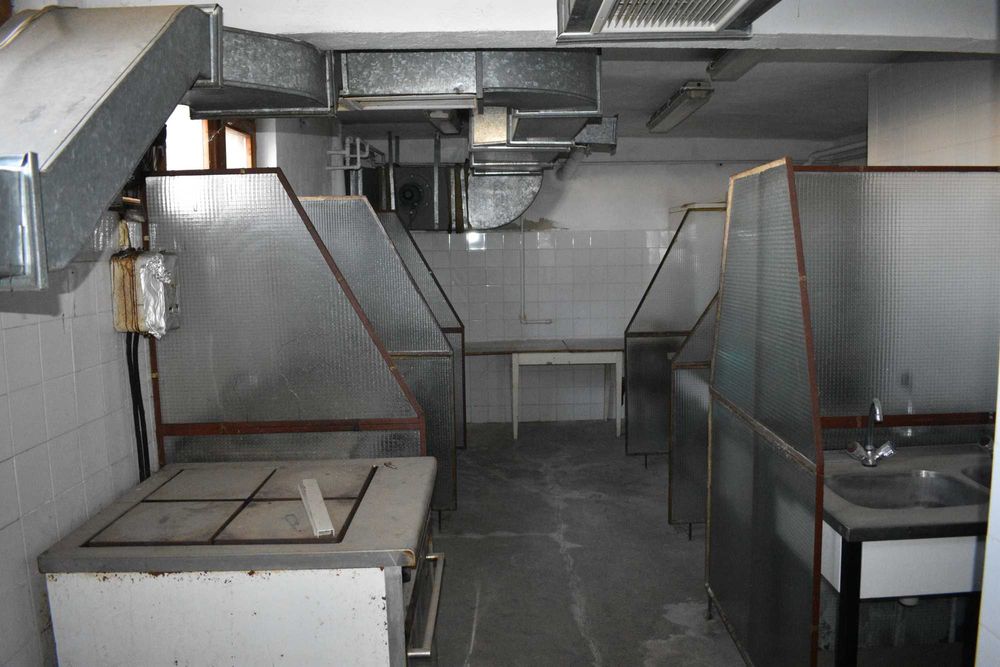 Продава се Хотел в Шабла - 1361 кв.м за 181 €/кв.м - Снимка #14