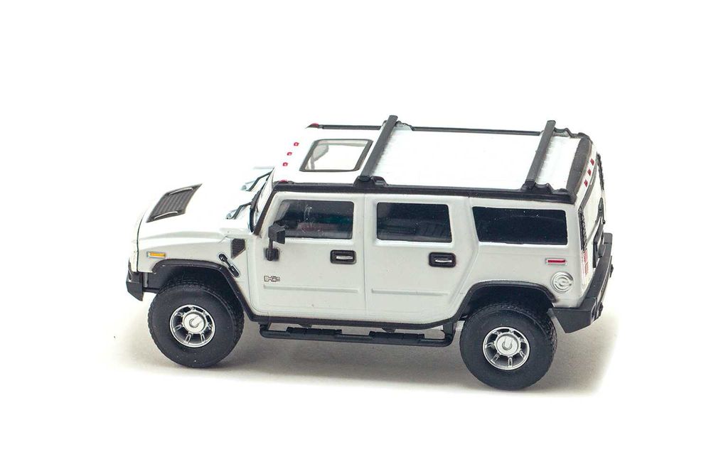 HUMMER H2, игрущка - коллекционная модель, Cararama - масштаб 1:43