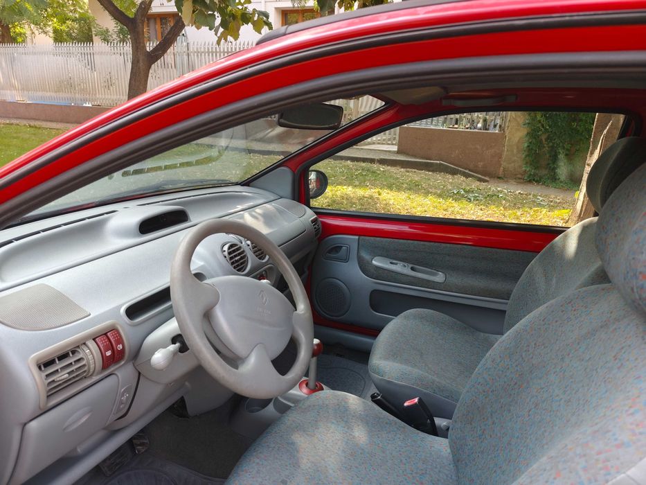 Vând Renault Twingo   2003   sub 100.000 km