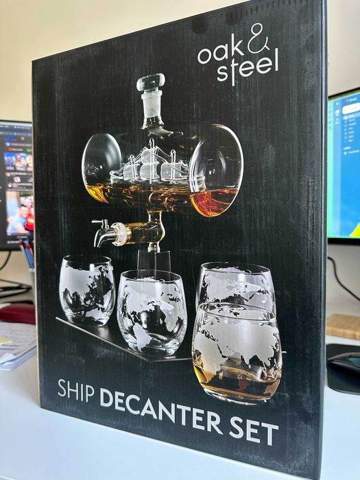 Уиски сет Oak & Steel - Кораб, декантер с 4 чаши