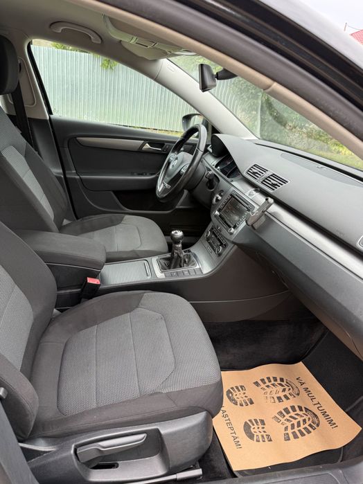 Volkswagen Passat B7 2012 2.0TDi 140CP Euro5 Break