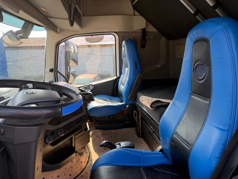 Vând Volvo FH460 şi FH500