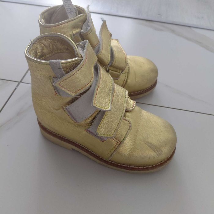 Осенние сапоги для девочки