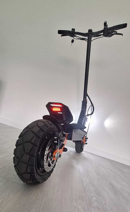Trotineta Electrica - Noua cu motor de 800w48v15ah Noua