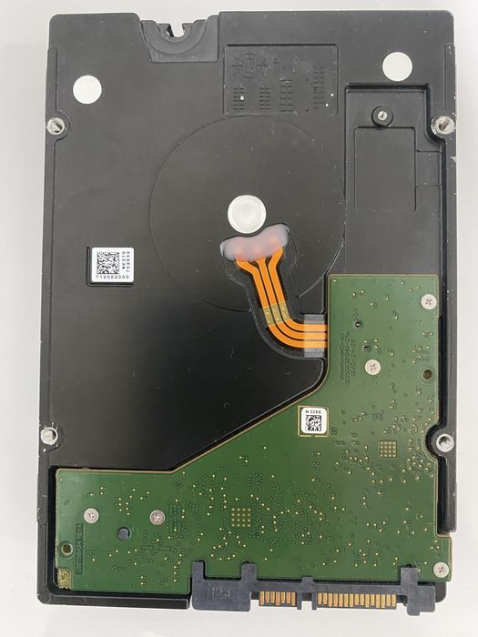 Продам жесткий диск 8 Tb