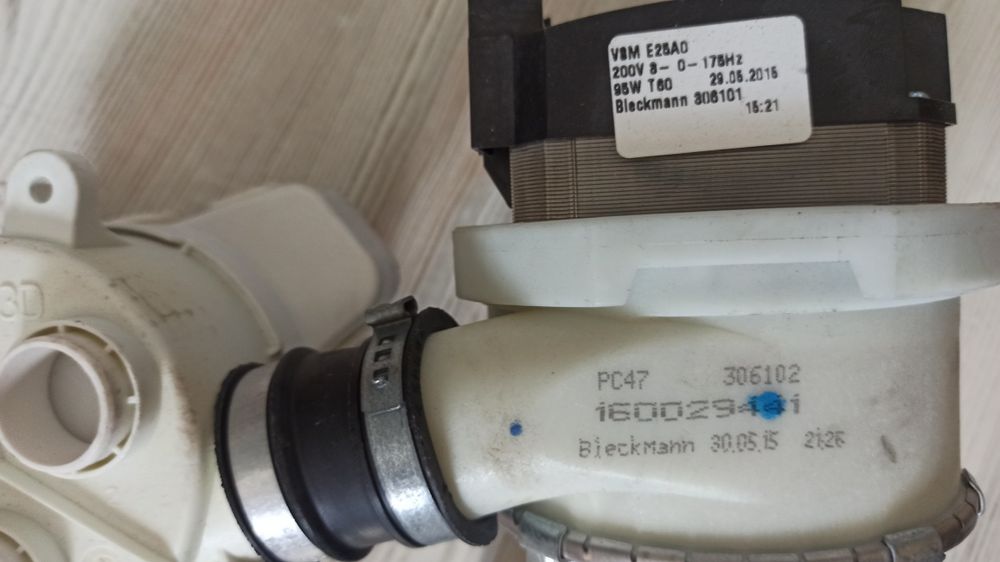 Съдомиялна Ariston Hotpoint LSF 825 за части