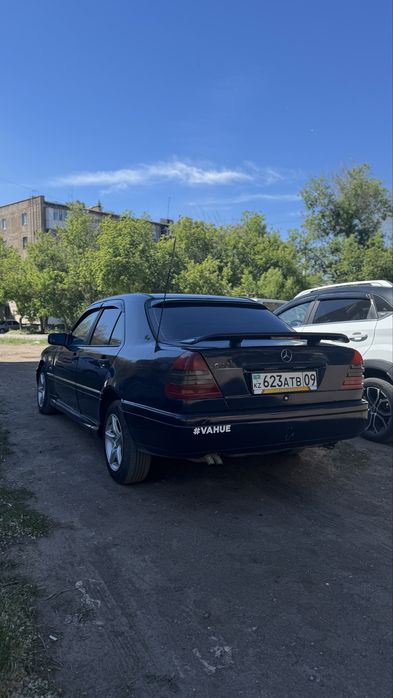 Мерседес с220 продаю