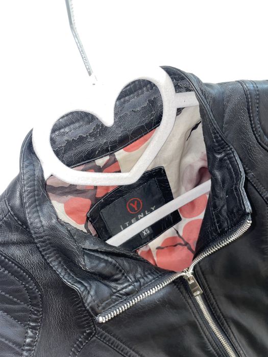 Дамско кожено яке ITENLY FASHION