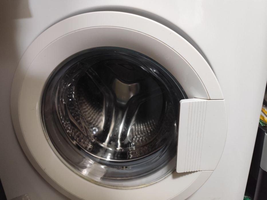 Продам стиральную машину