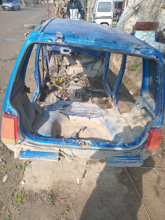 Тико кузов сотилади