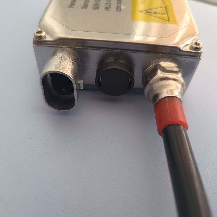 Баласт за фар 5DV 007-760-71 , Нов с гаранция