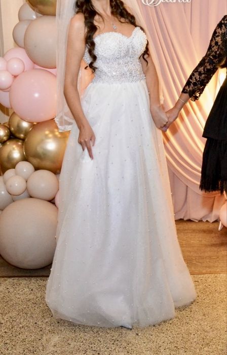 Rochie mireasa+voal cu perle marimea S
