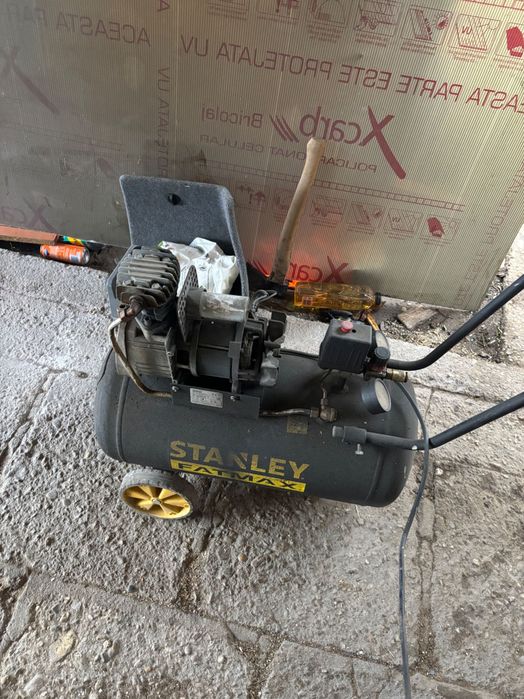 Compresor stanley fatmax 50L
