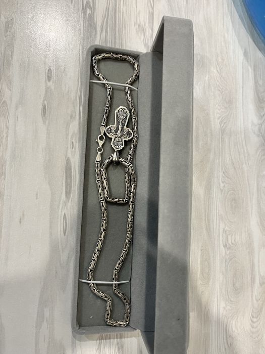 Продам цепочку с крестиком набор