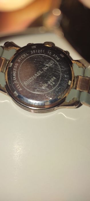 Продам оригинальные часы Michael Kors MK-5465