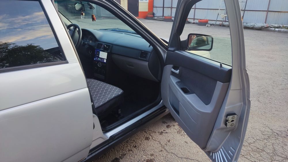 Лада 2172 приора