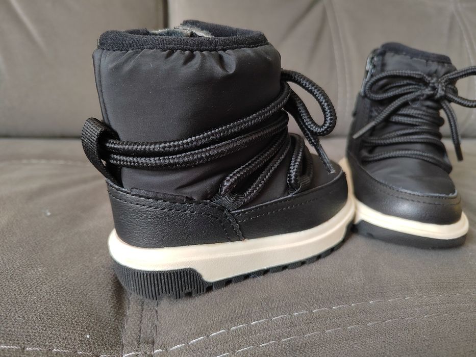 Зимни ботушки HM