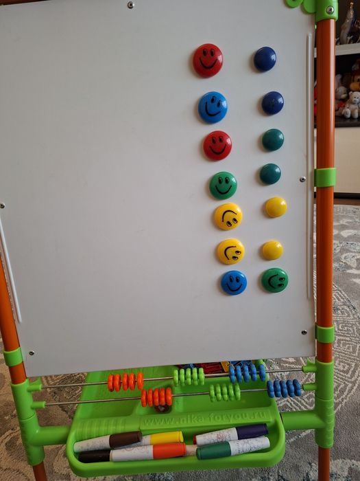 Детская доска мольберт