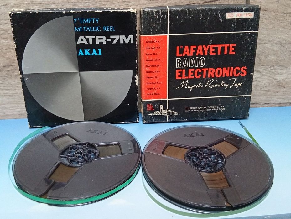 Akai 18 cm 2 role  magnetofon