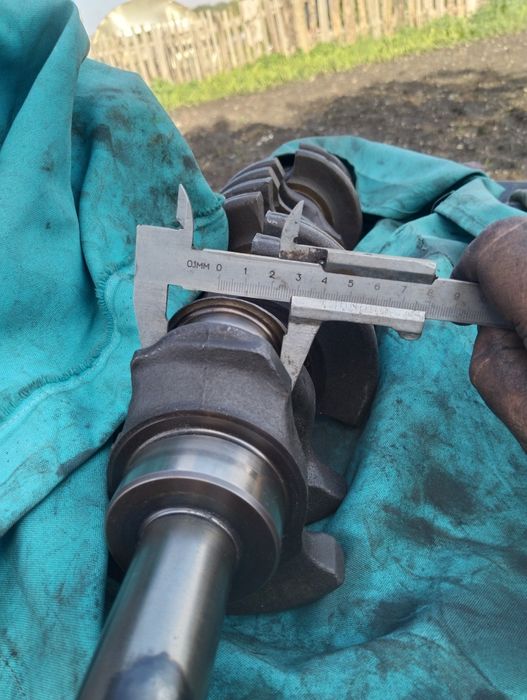 коленвал БМВ 520