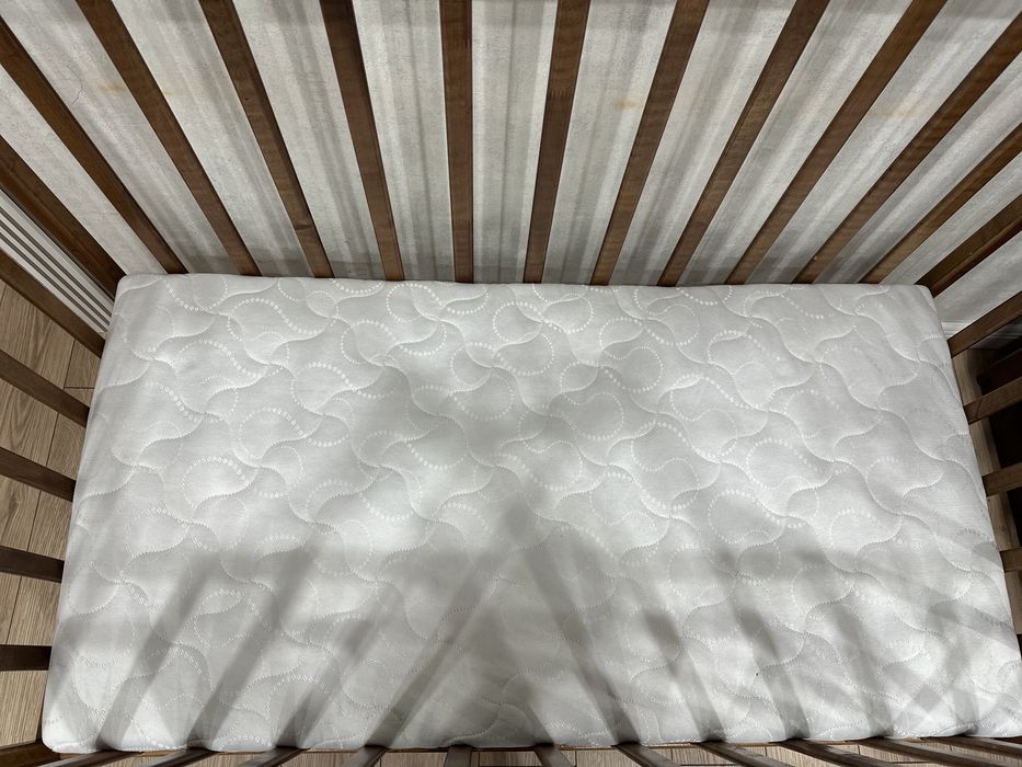 Продам кроватку