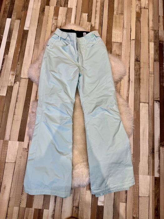 Ски екип ROXY/панталон/яке/каска/шапка