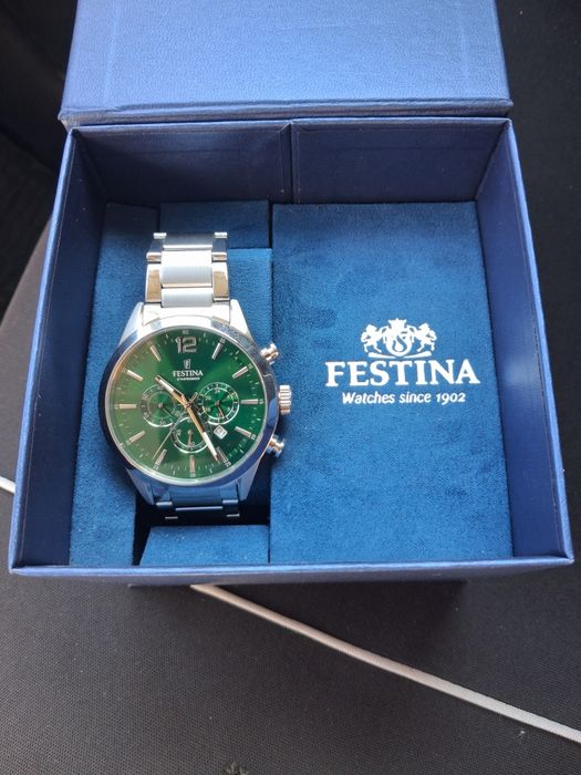 Ceas festina nou