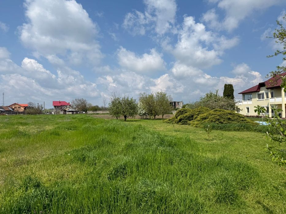 Teren Intravilan Slatioara 4545 m deschidere 49