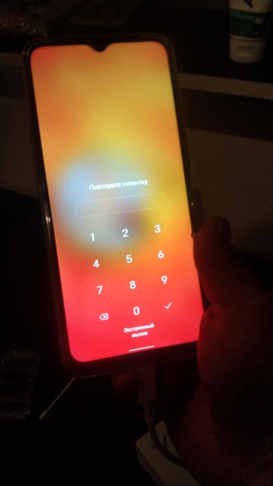 Телефон Vivo y35