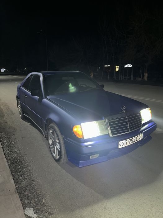 Mercedes-Benz W124 Coupe