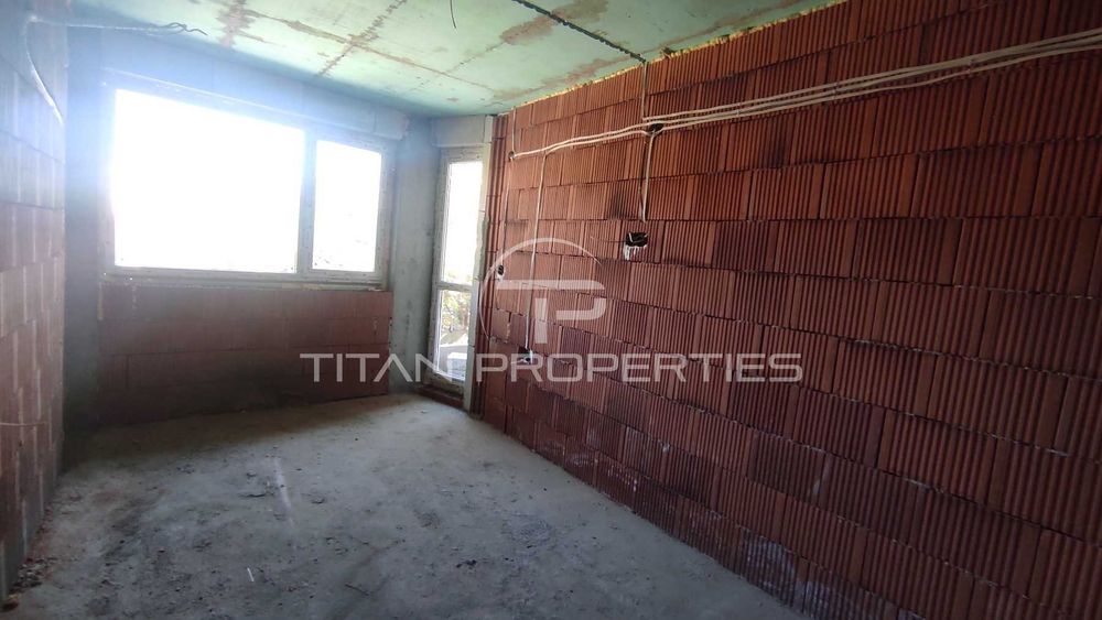 Продава се Тристаен апартамент в Пловдив, Кършияка - 81 кв.м за 1908 €/кв.м - Снимка #5