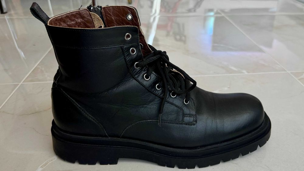 Оригинални мъжки боти Guess Pisa, като нови - номер 44