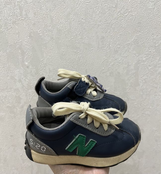 Кроссовки 24 + сандалии 24