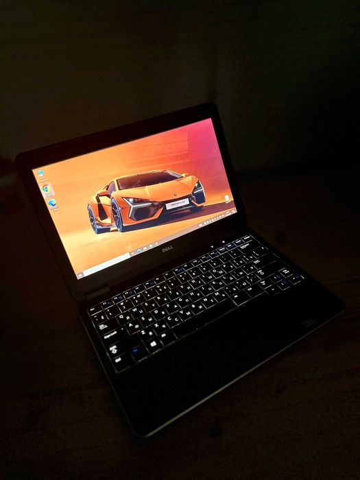 Ультрабук Dell на Intel core i7