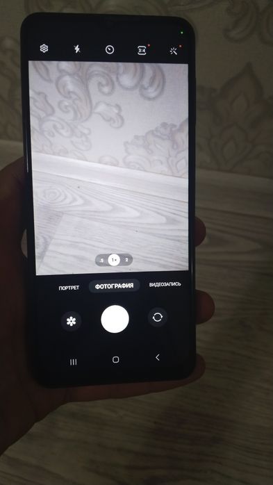 Продам смартфон Самсунг а12