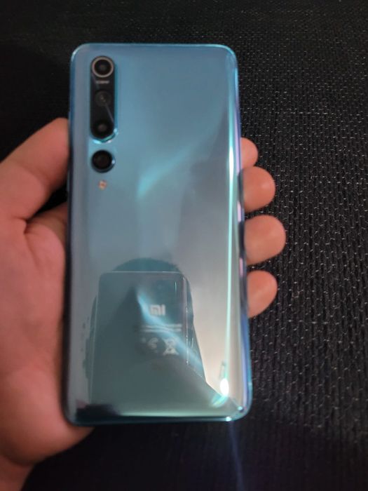 Vând sau schimb Xiaomi Mi 10 5G + căști + smartwatch