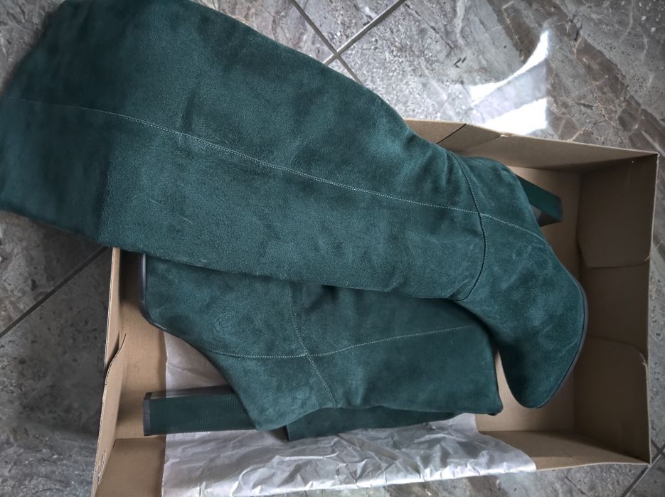 Дамски ботуши над коляното Естествен велур