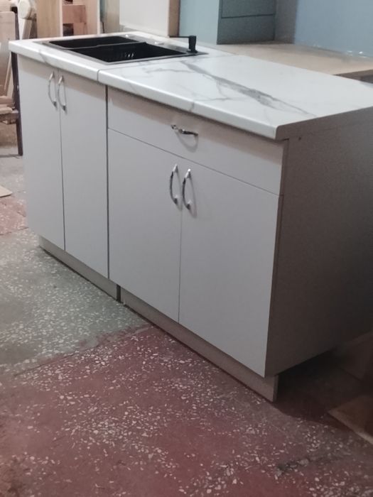 Продам кухонный гарнитур