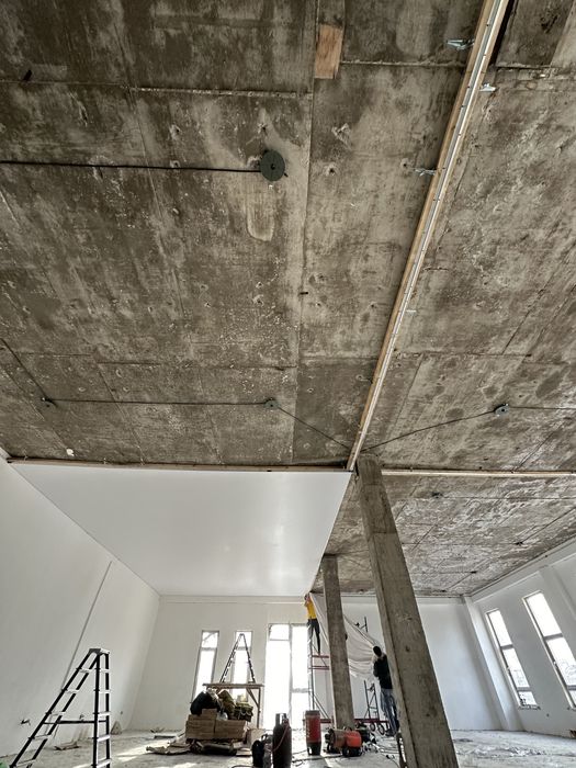 Натяжной потолок