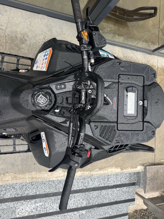 Snowmobil ski doo summit 850 2026