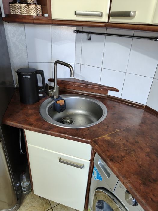 Кухонный гарнитур продам