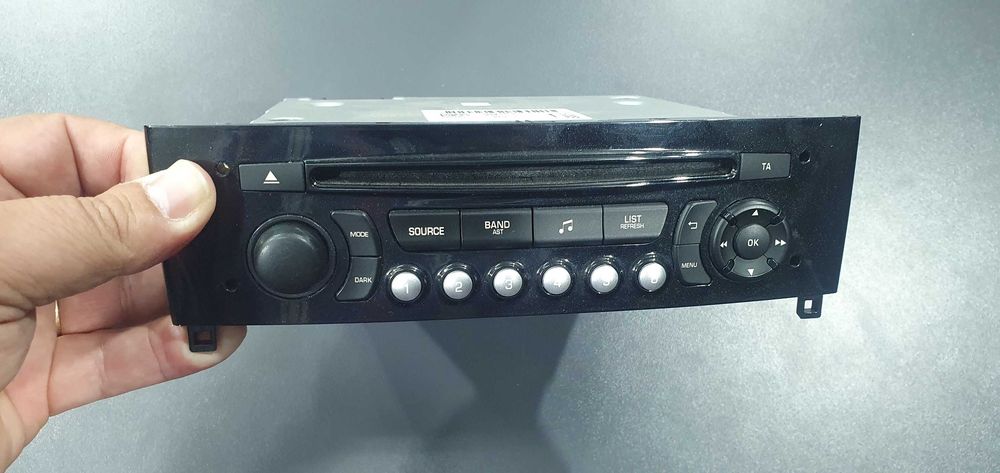CD player Peugeot original