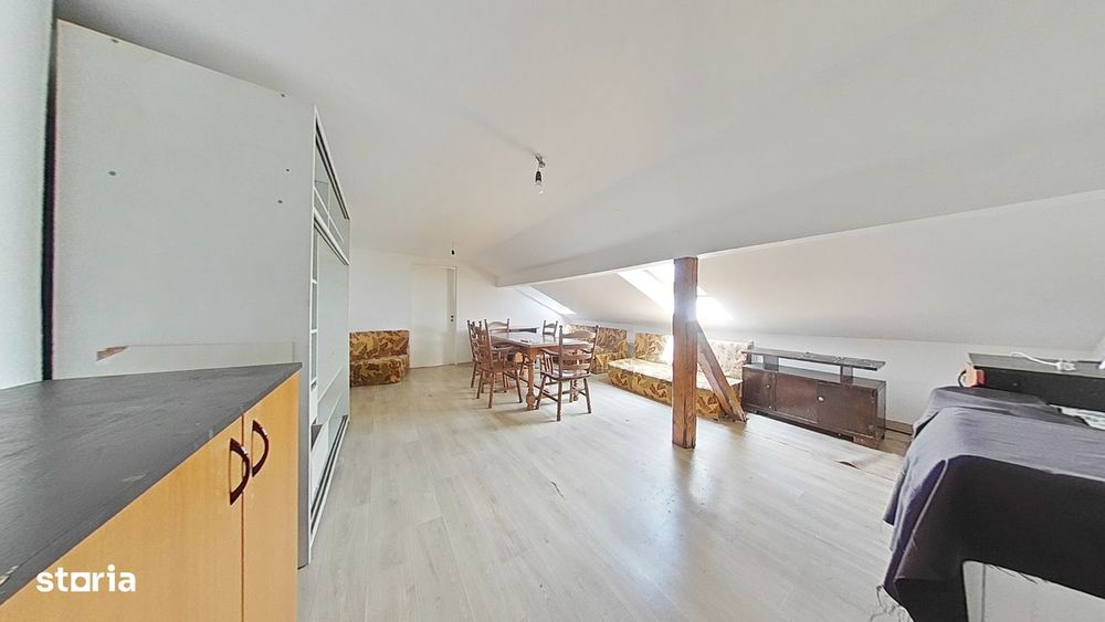 Apartament cu 2 camere de inchiriat – Mansarda, zona Centrala – Ar